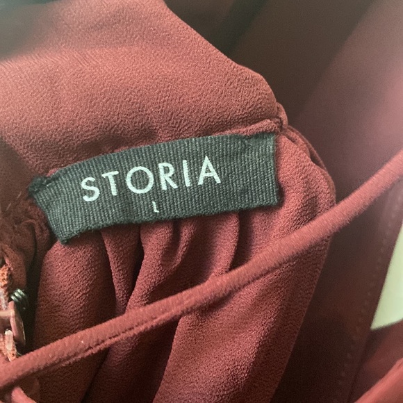 Storia Ruffle Mini Dress - Picture 7 of 9